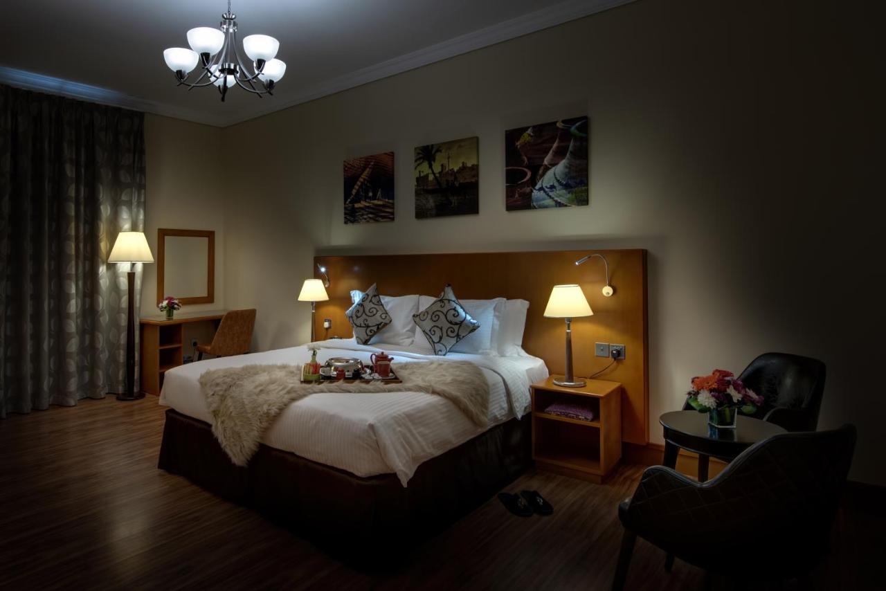 J5 Villas Holiday Homes Barsha Gardens Dubai Eksteriør bilde