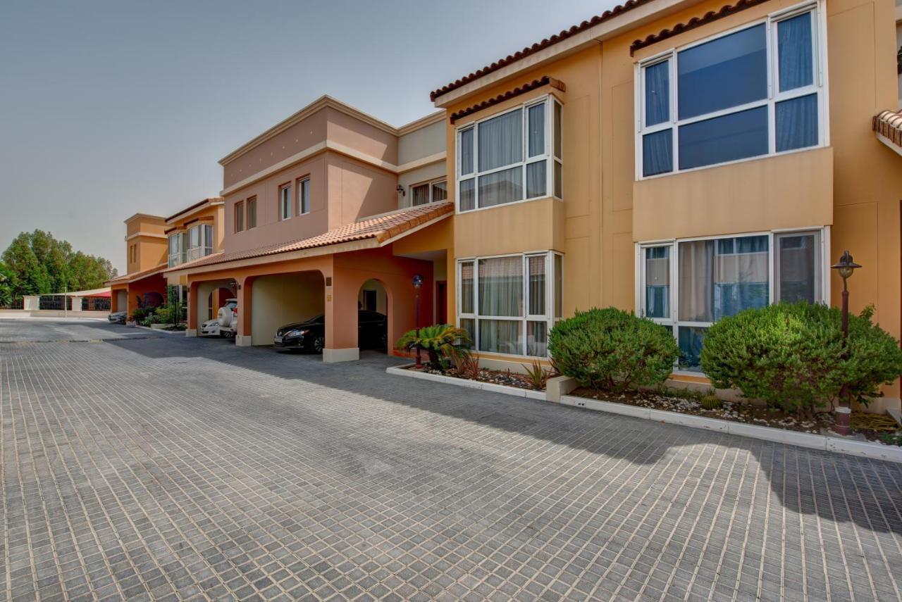 J5 Villas Holiday Homes Barsha Gardens Dubai Eksteriør bilde